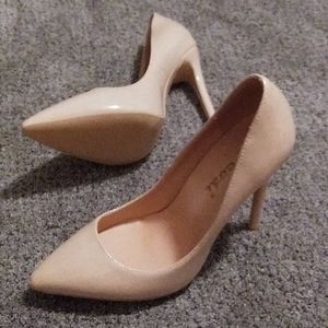Nude Pumps size 8